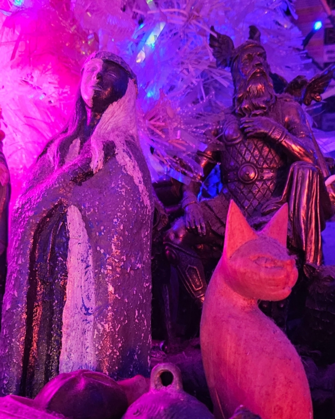 Using the Ancient Norse Runes for Healing, Meditation & Ritual – Run ...